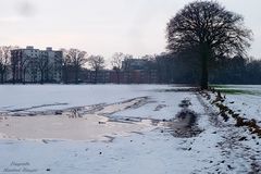 Auf dem Spaziergang - wie lange liegt der Schnee wohl noch