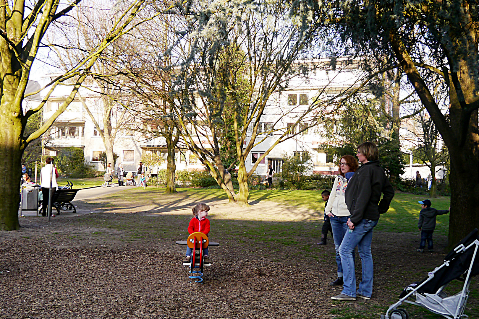 Auf dem Spielplatz.