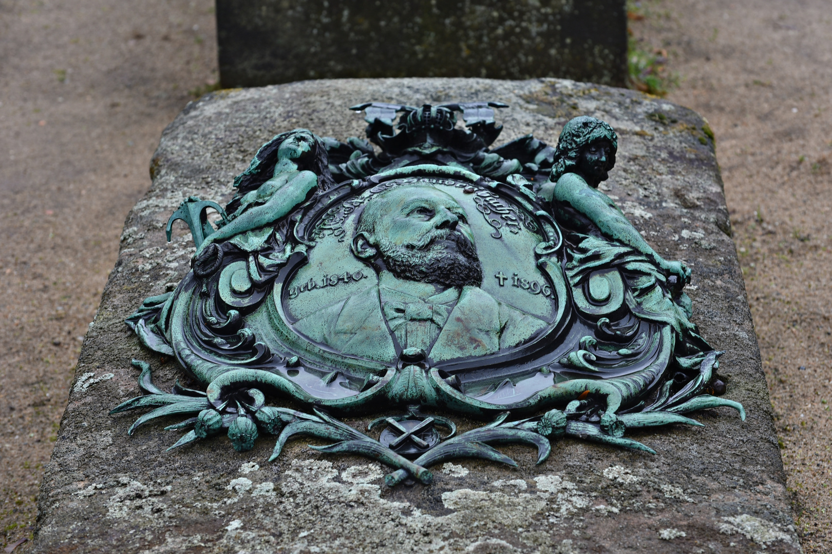 Auf dem St. Johannis-Friedhof 02