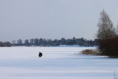 Auf dem vereisten Fluss...