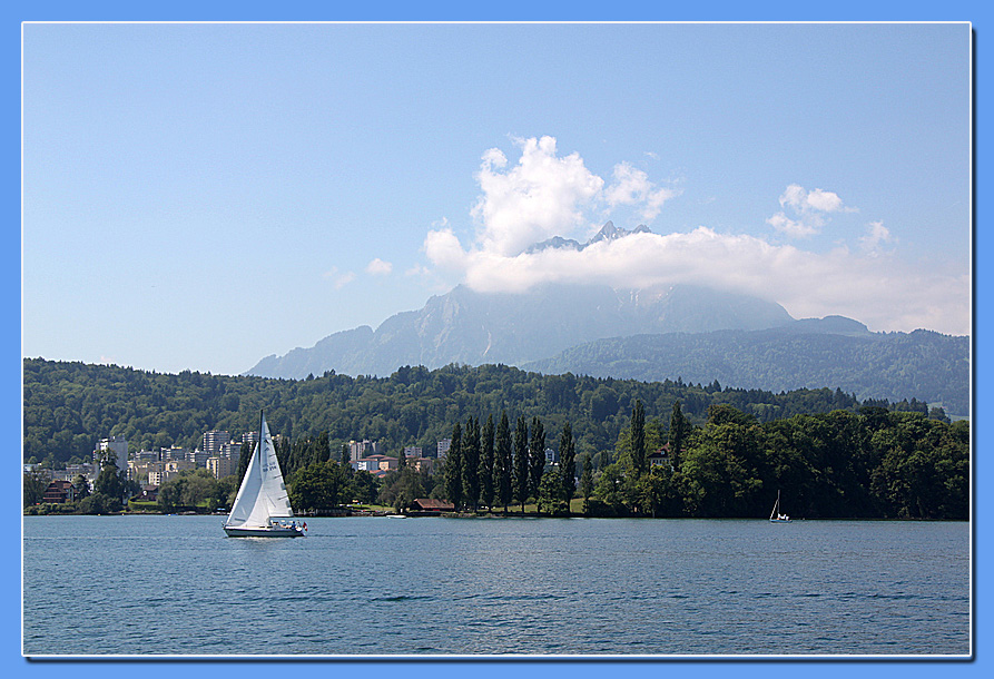 AUF DEM VIERWALDSTÄTTERSEE