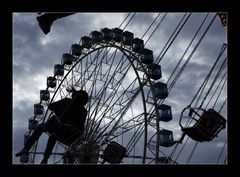 auf dem Volksfest