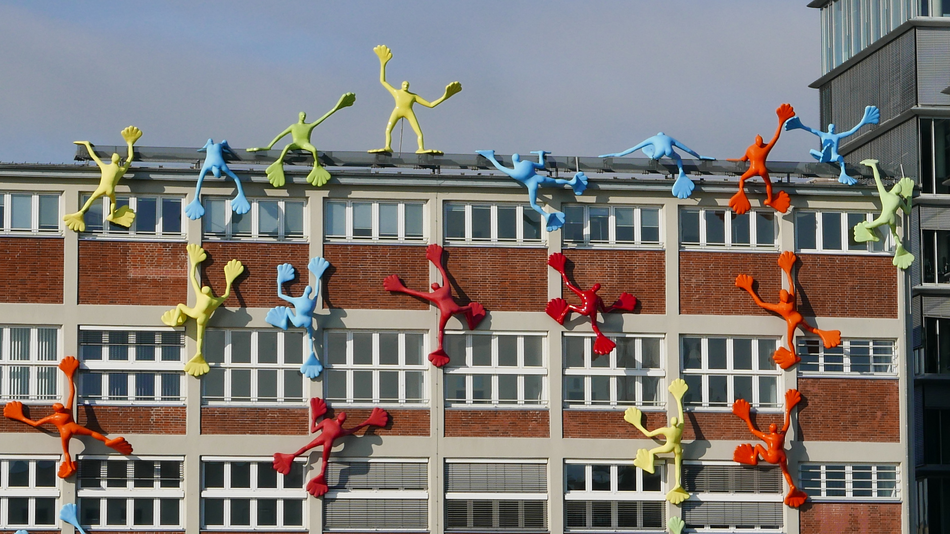 Auf dem Vormarsch im Medienhafen Düsseldorf