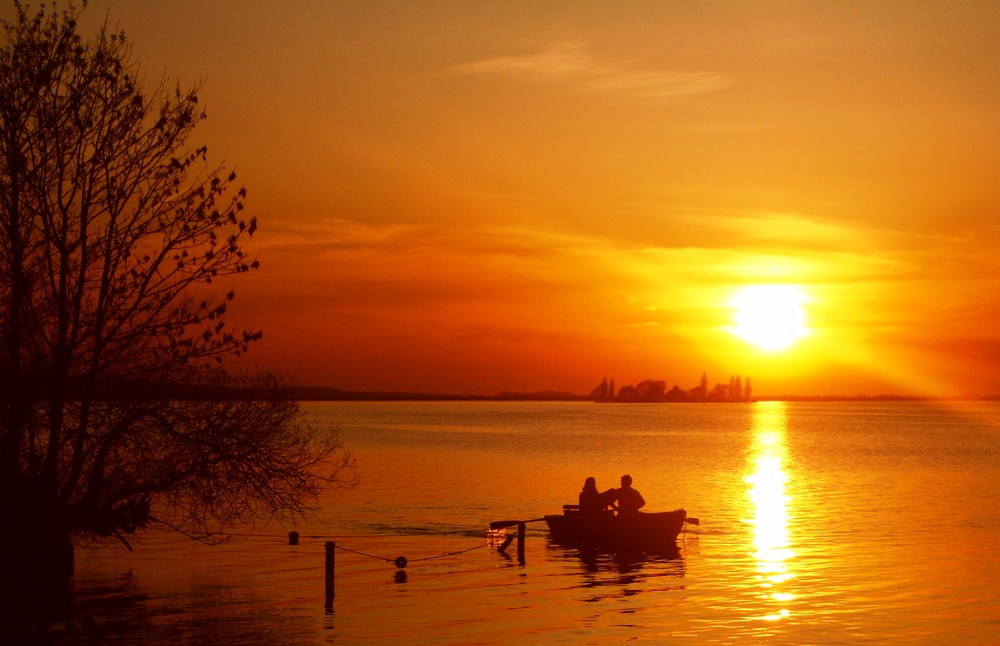 Auf dem Weg in den Sonnenuntergang