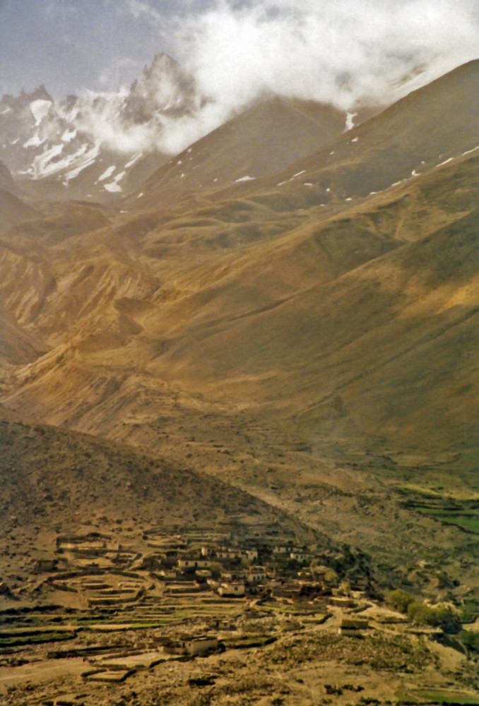 Auf dem Weg nach Nepal, Überland Tibet