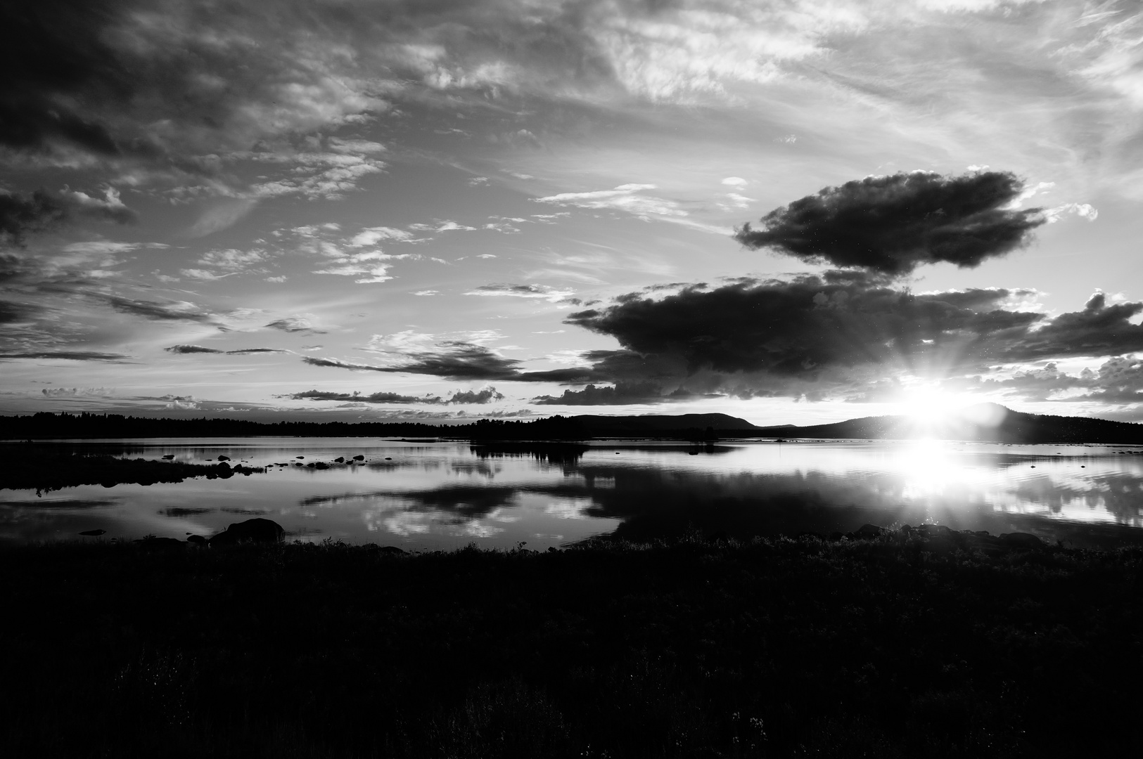 Auf dem Weg nach Tromsö - Sonnenuntergang in Arjeplog