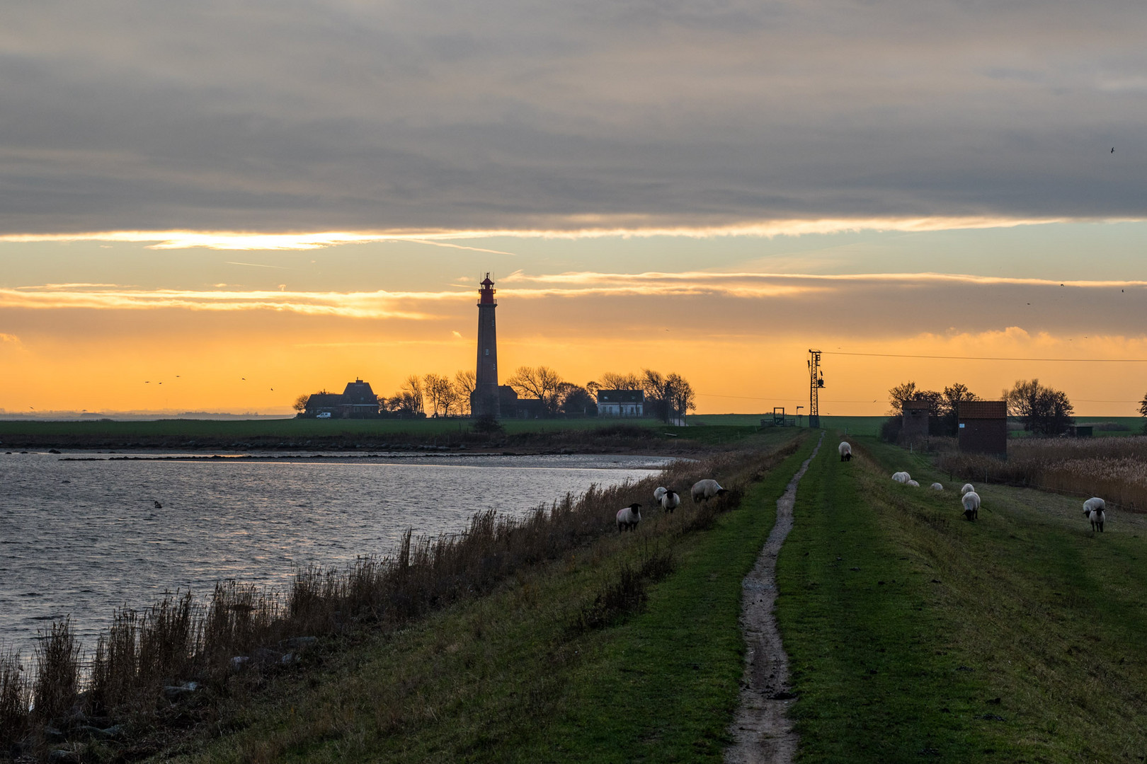 auf dem Weg zum Flügger Leuchtturm