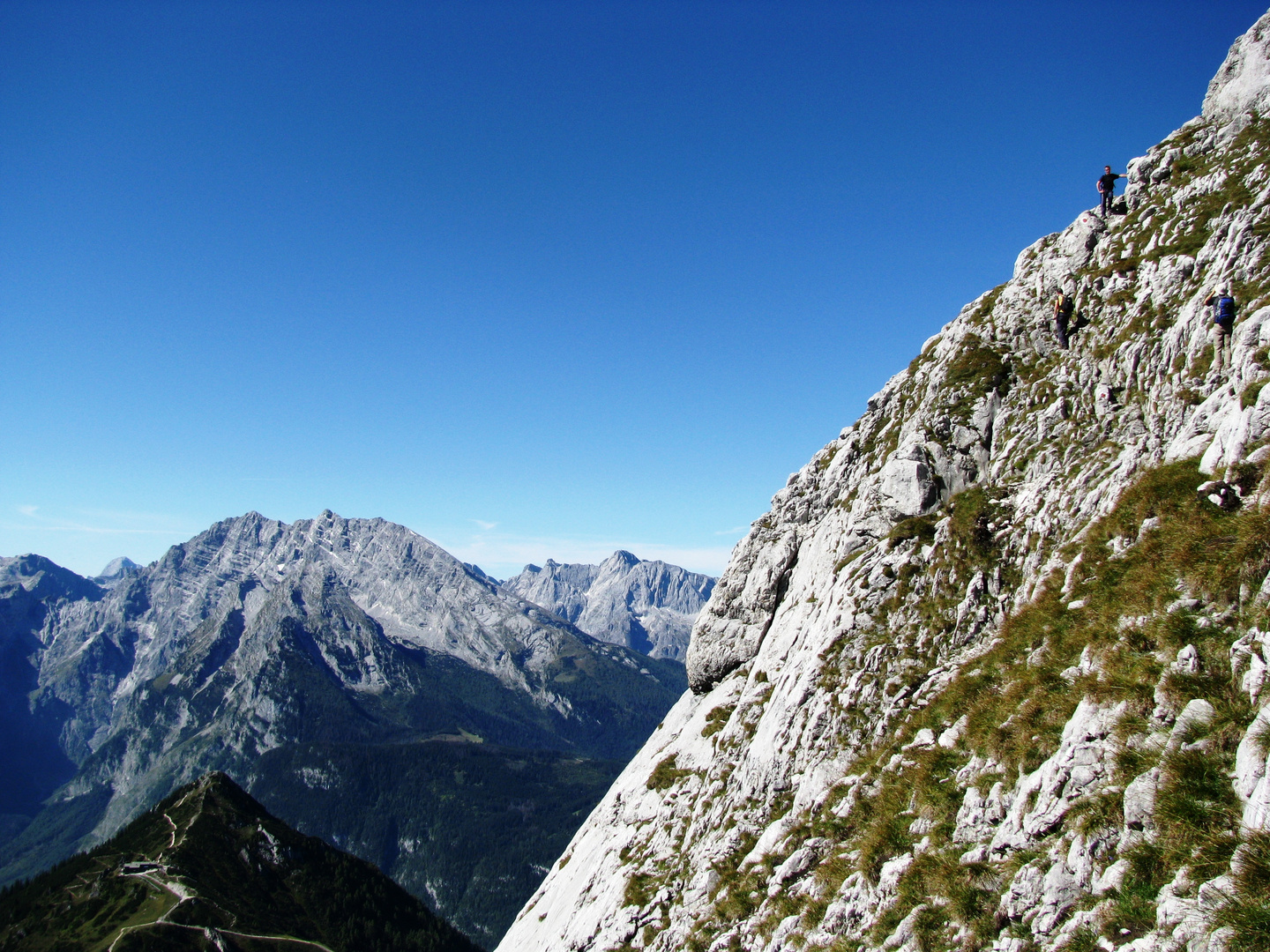 Auf dem Weg zum Hohen Brett mit Blick auf den Watzmann