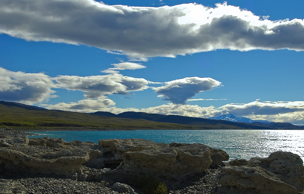 auf dem Weg zum Nationalpark 'Torres del Paine'...