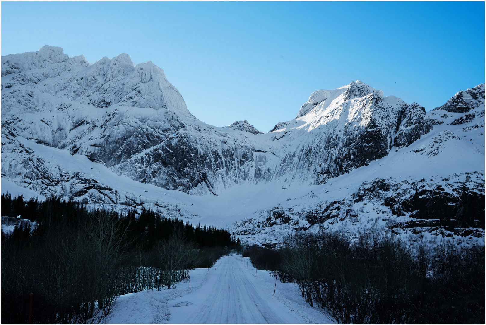 auf dem Weg zum Nußfjord