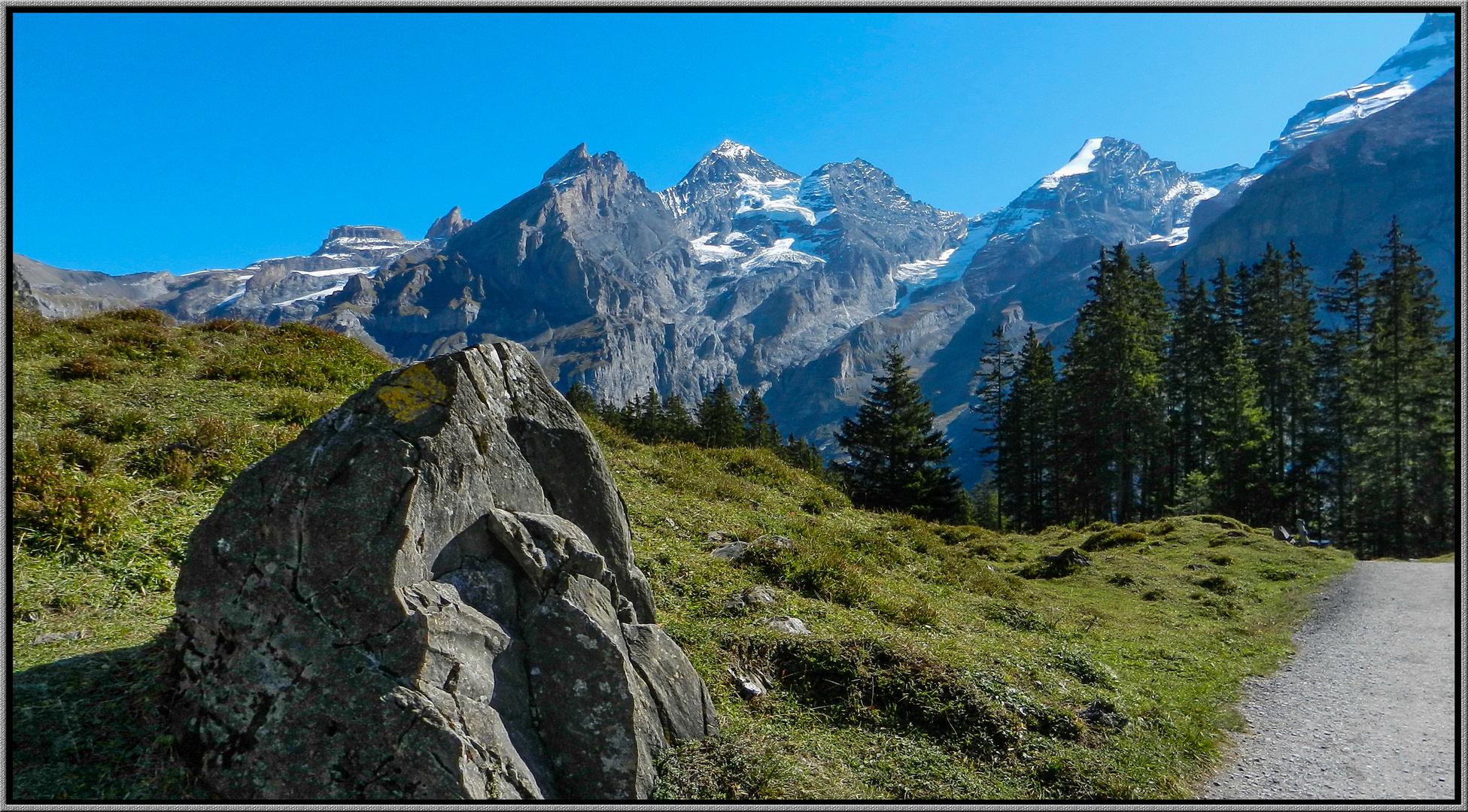 auf dem Weg zum Oeschinensee (Berneroberland, Schweiz)