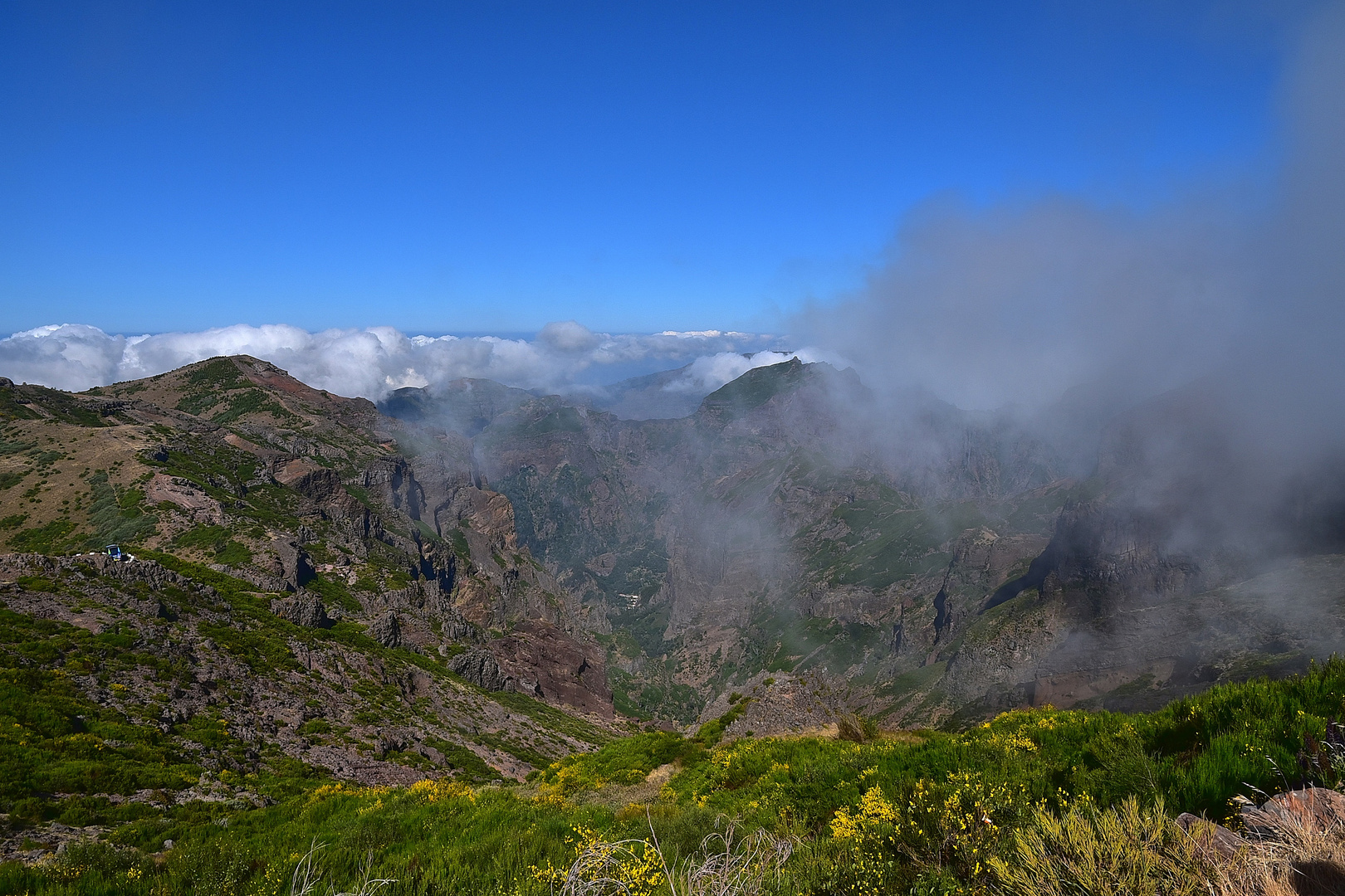 Auf dem Weg zum Pico do Arieiro / Madeira