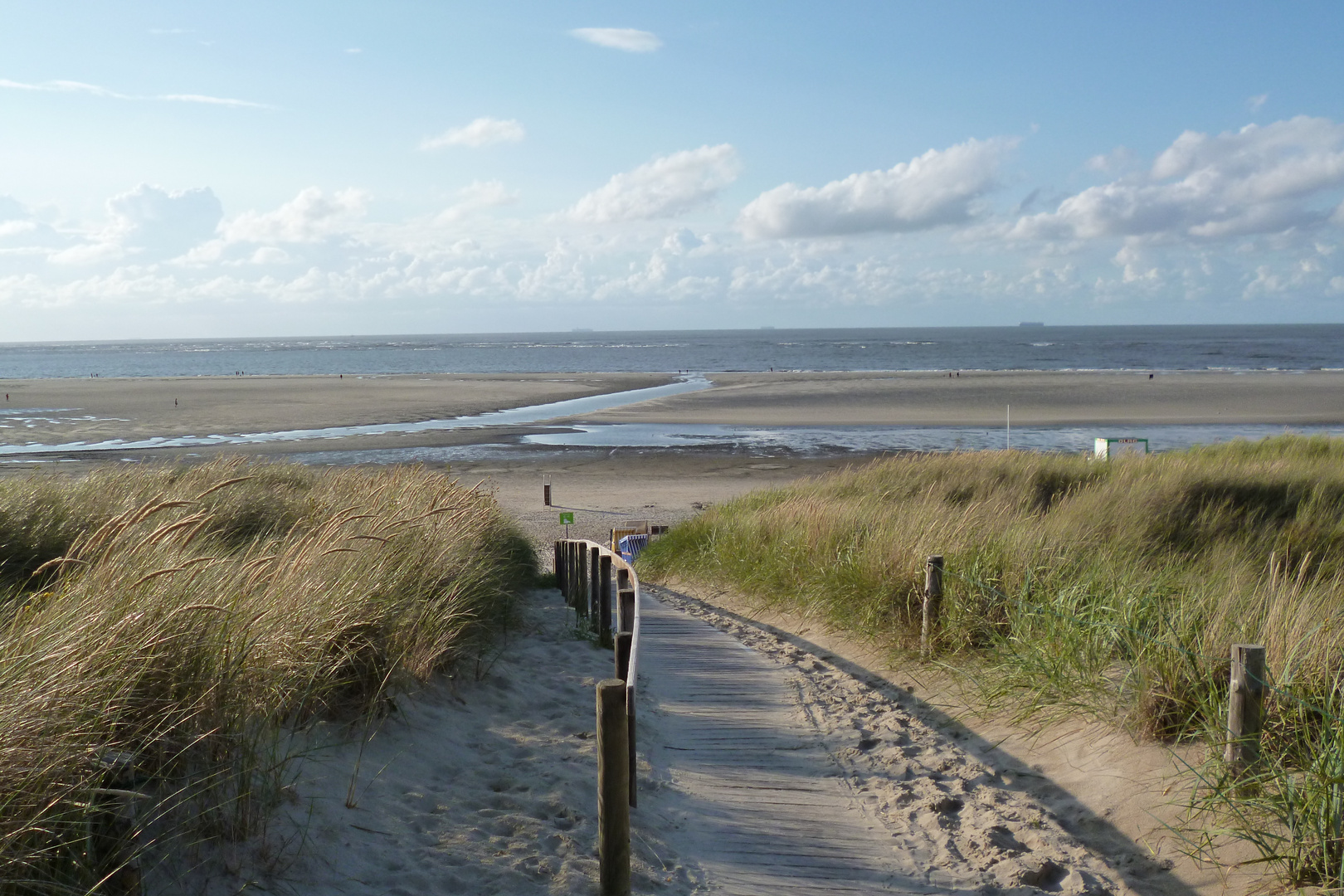 Auf dem Weg zum Strand