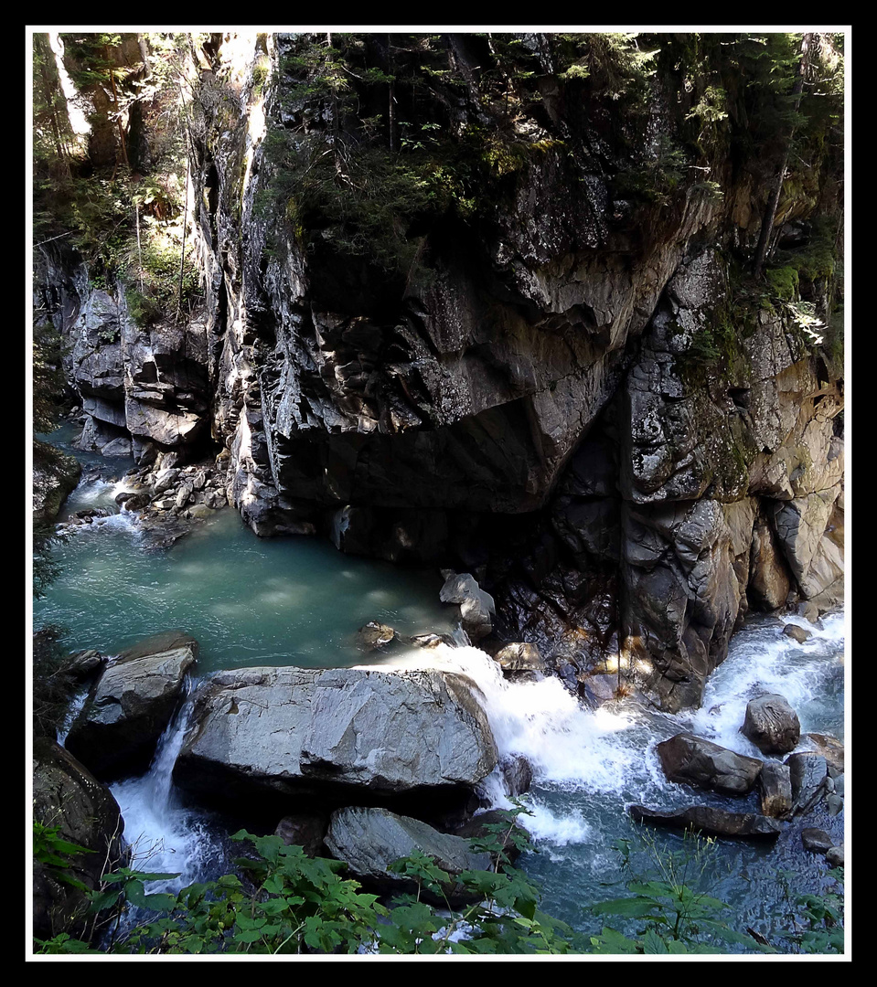 Auf dem Weg zum Wasserfall