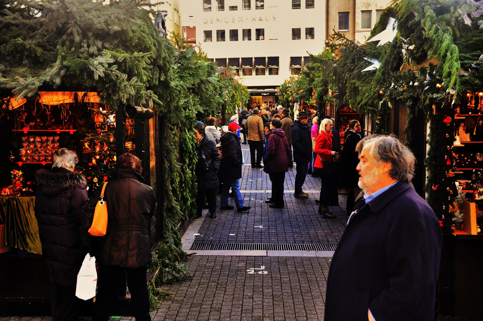 Auf dem Weihnachtsmarkt 7