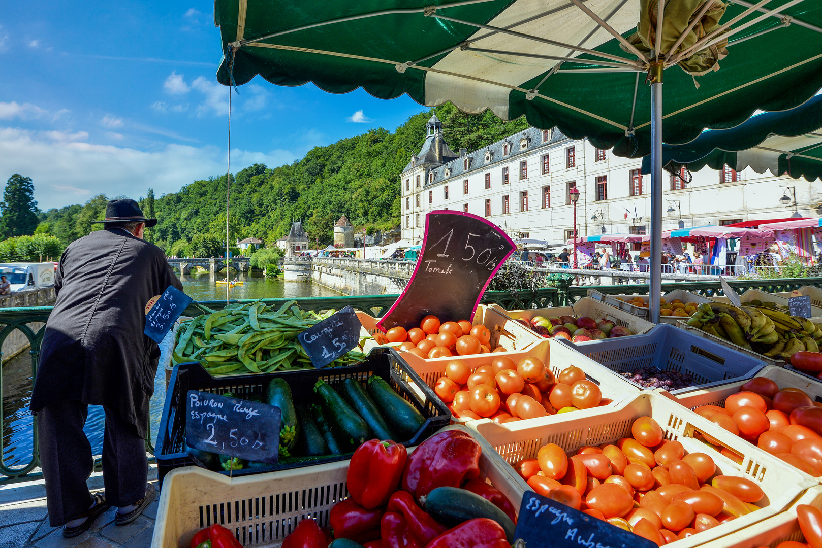 Auf dem Wochenmarkt 01