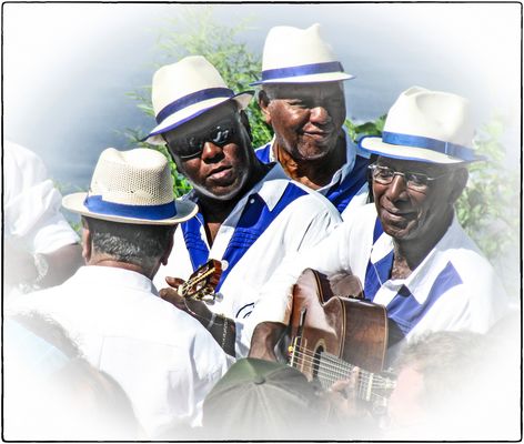 AUF DEM ZUCKERHUT.....