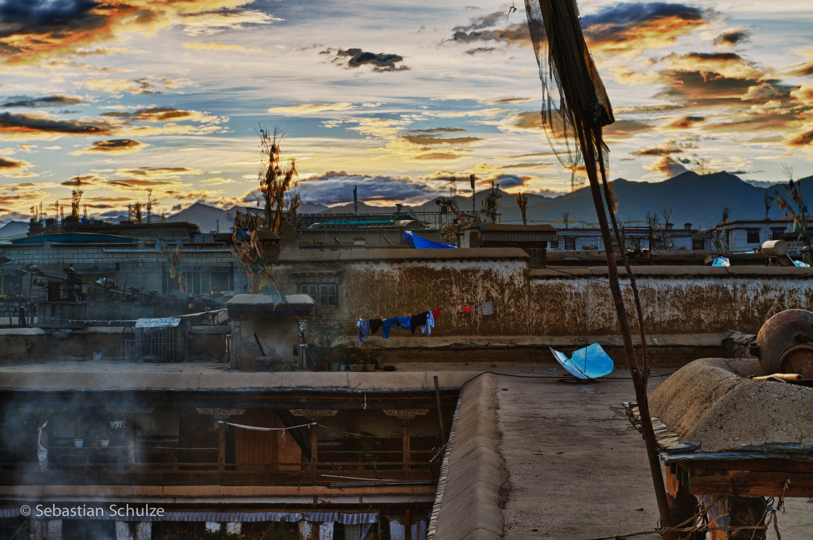 auf den Dächern von Lhasa