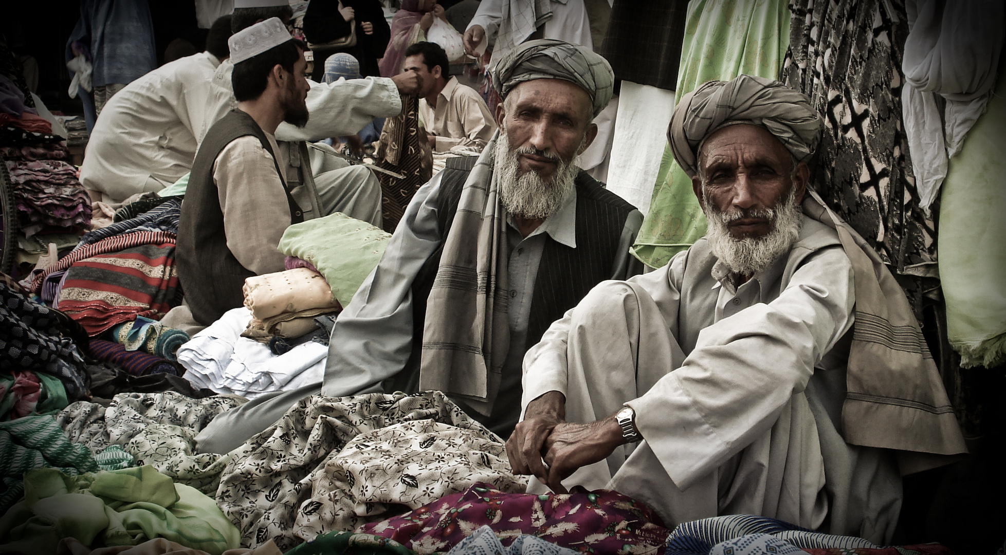 Auf den Markt (Mazar-e-Sharif)