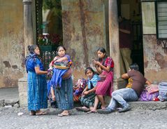 auf den Straßen von Chichicastenango