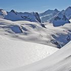 Auf der 3899m hohen Gobba di Rollin ist man in Mitten der herrlichen Walliser 4000-der... 