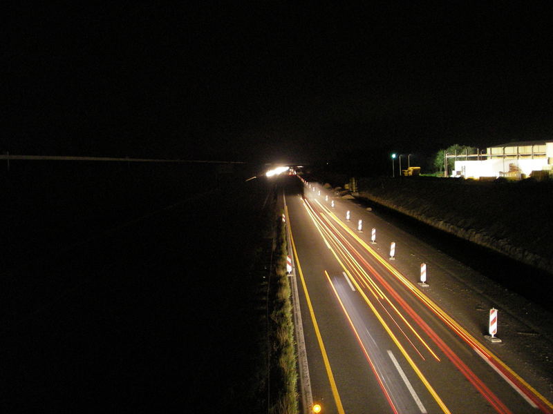 Auf der A1 nachts um HALB EINS