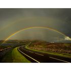 Auf der A87 durch den Bogen in den Regen