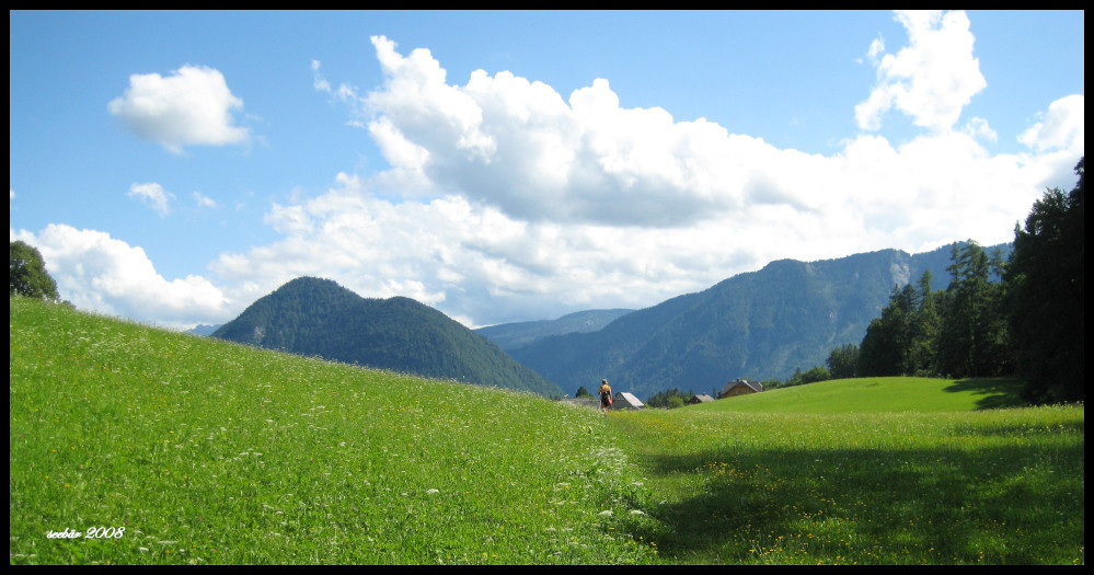 auf der alm da gibts kei sünd wenn die madels schneller sind ,schönes Wochenende