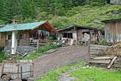 Auf DER Alm gibt,s koa Sünd!