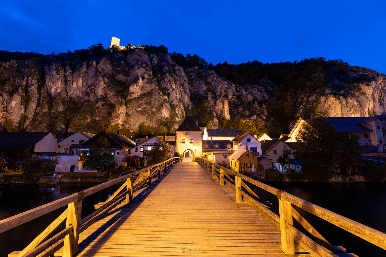 auf der alten Holzbrücke