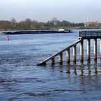 Auf der anderen Seite der Elbe......