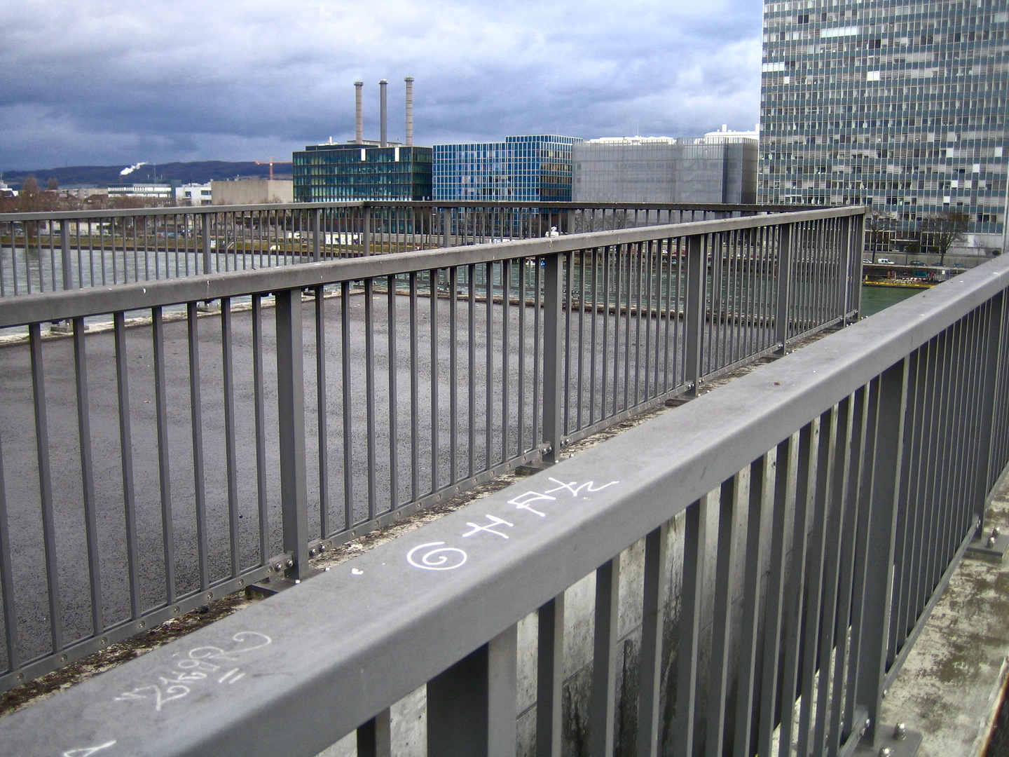 Auf der Brücke,...