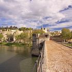 auf der Brücke von Avignon...