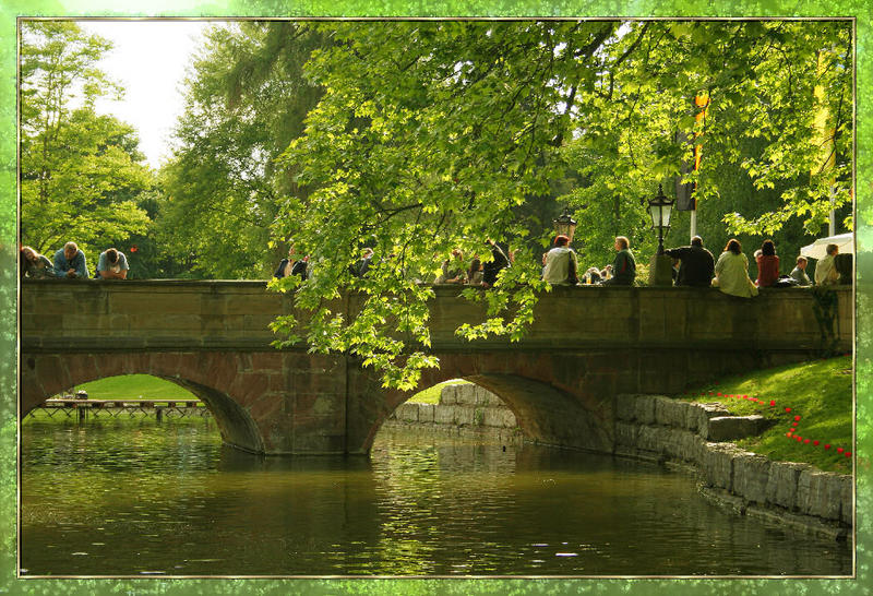 Auf der Brücke zum Innenhof zum Schloss Eichtersheim