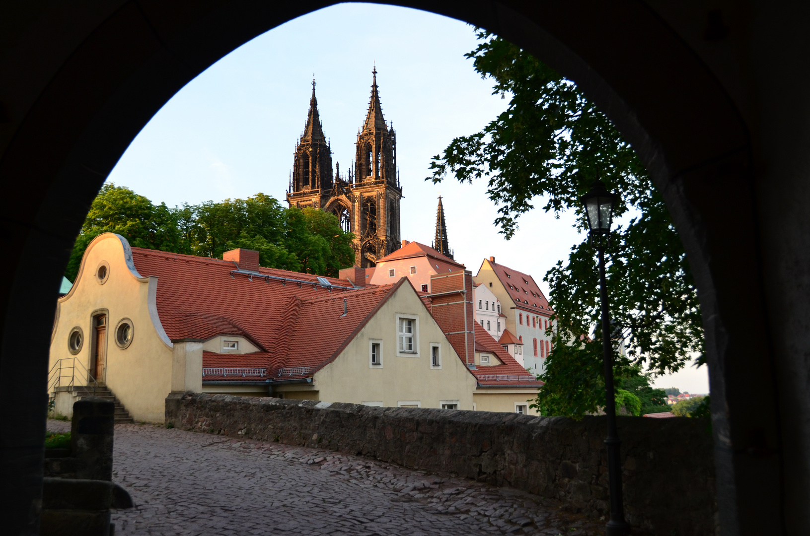 Auf der Burgbrücke