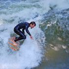 Auf der Dauerwelle im Eisbach