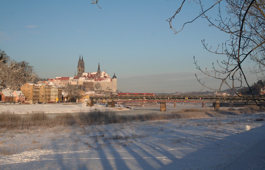 Auf der Elbbrücke in Meißen