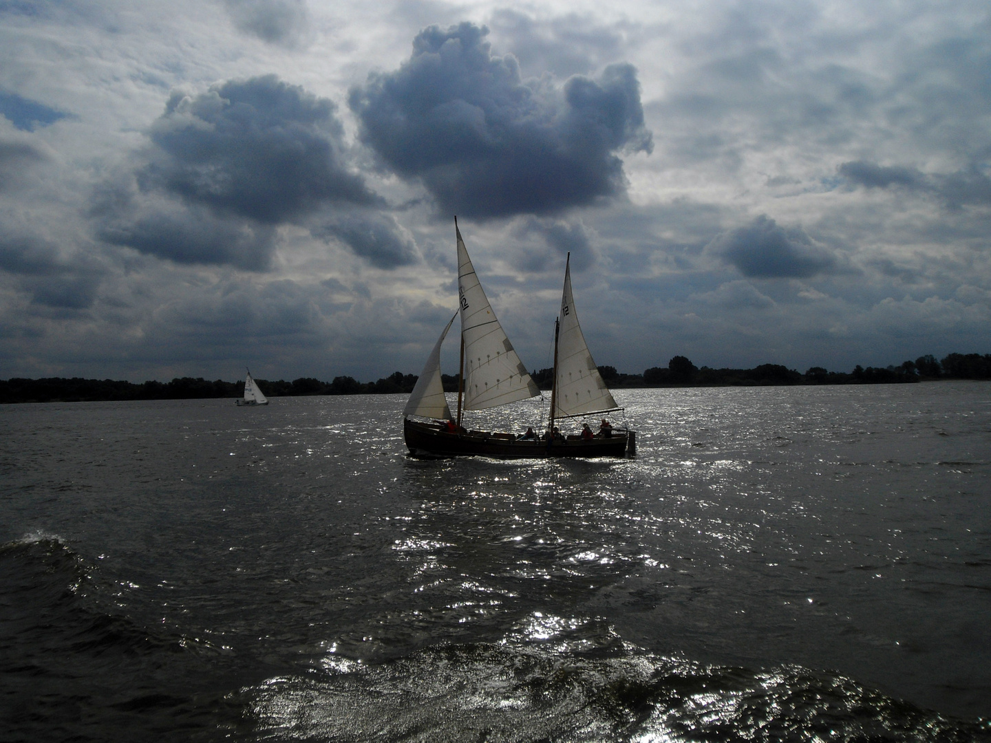 Auf der Elbe ...