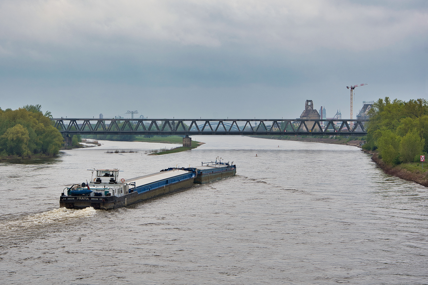 Auf der Elbe…