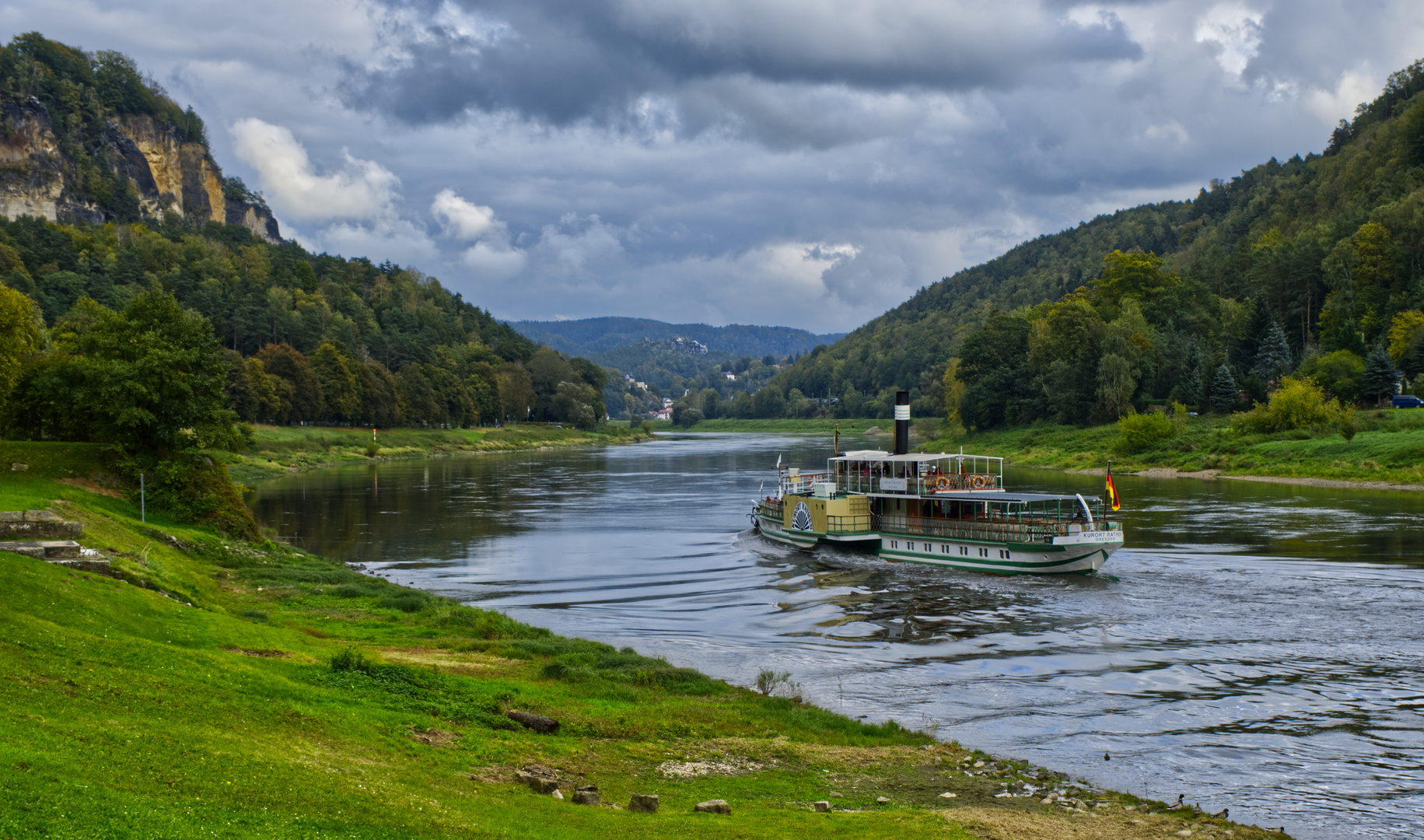 Auf der Elbe Richtung Rathen