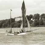 ...auf der Elbe....Wind von achtern (2) 