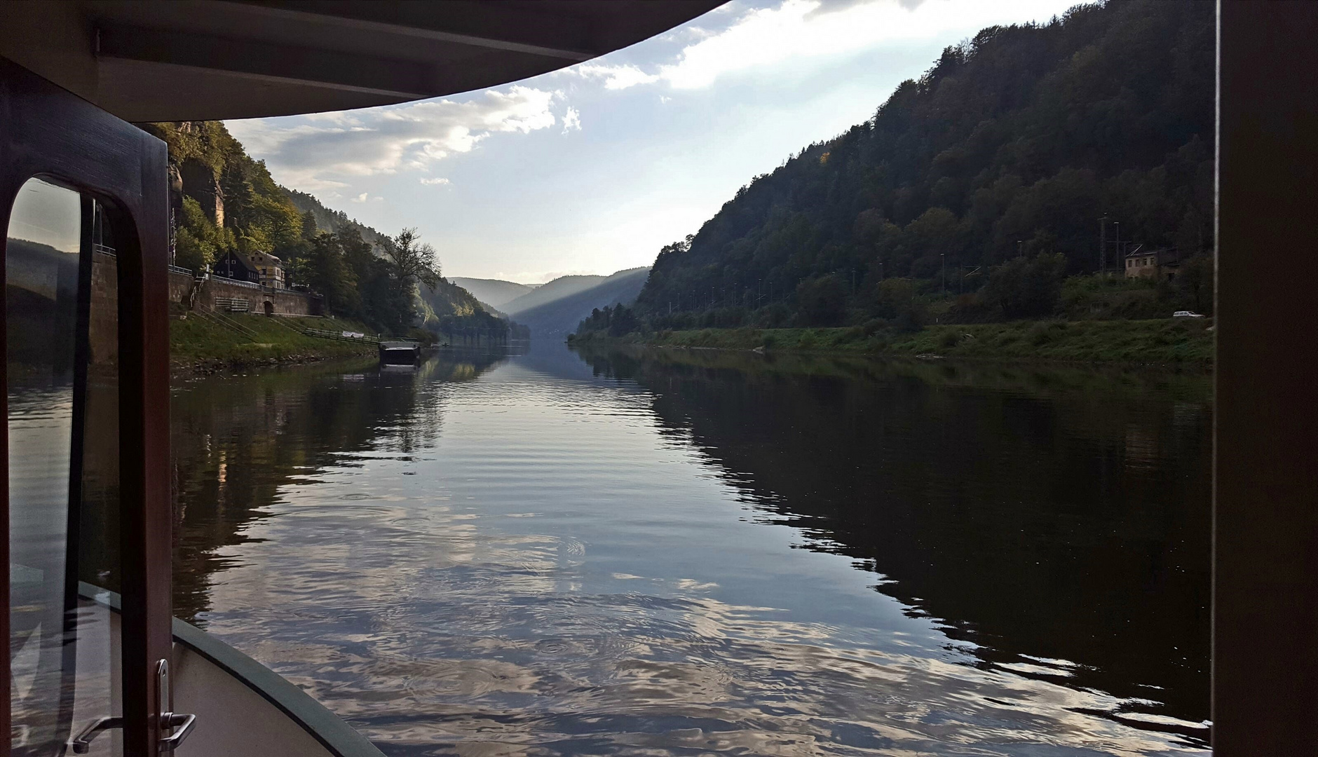 Auf der Elbfähre bei Schöna