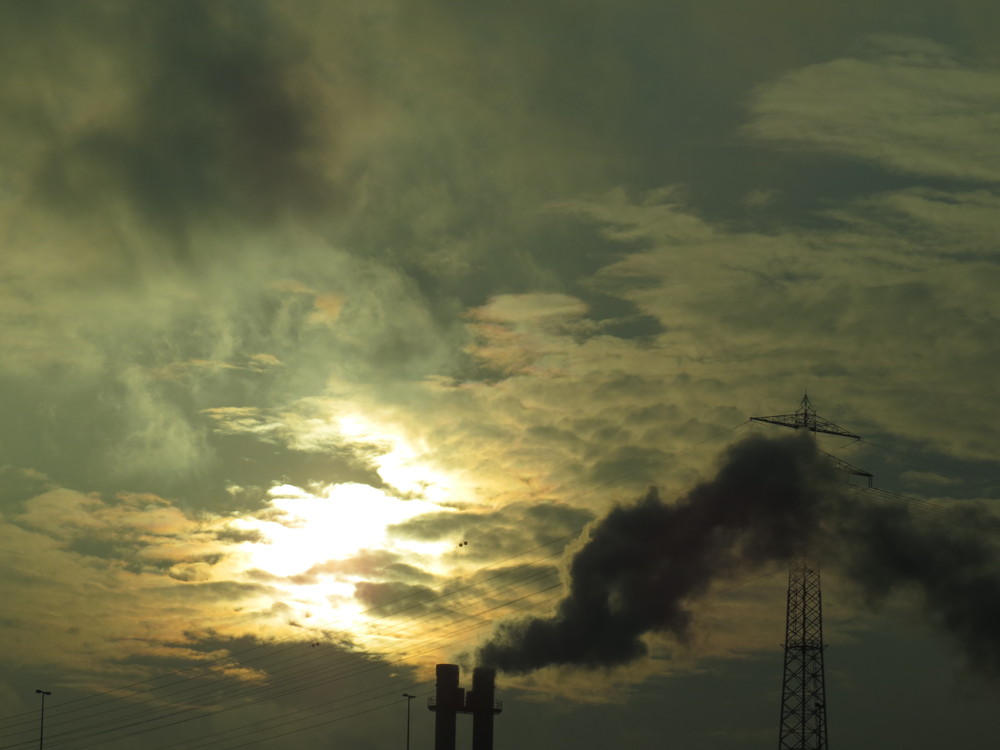 Auf der Fahrt im Sonnenaufgang