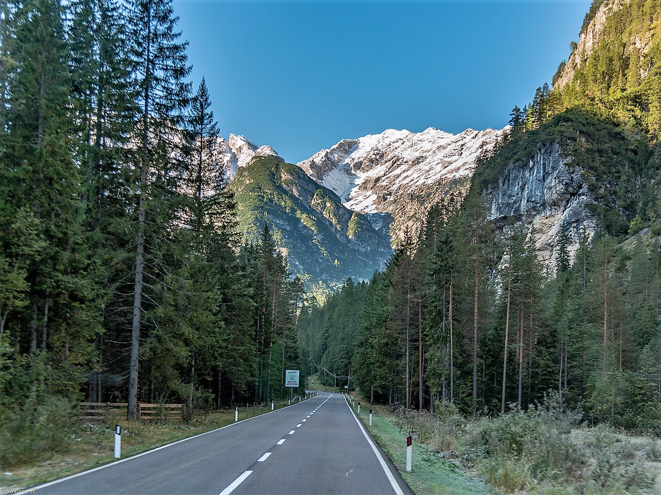 Auf der Fahrt zu den Drei Zinnen