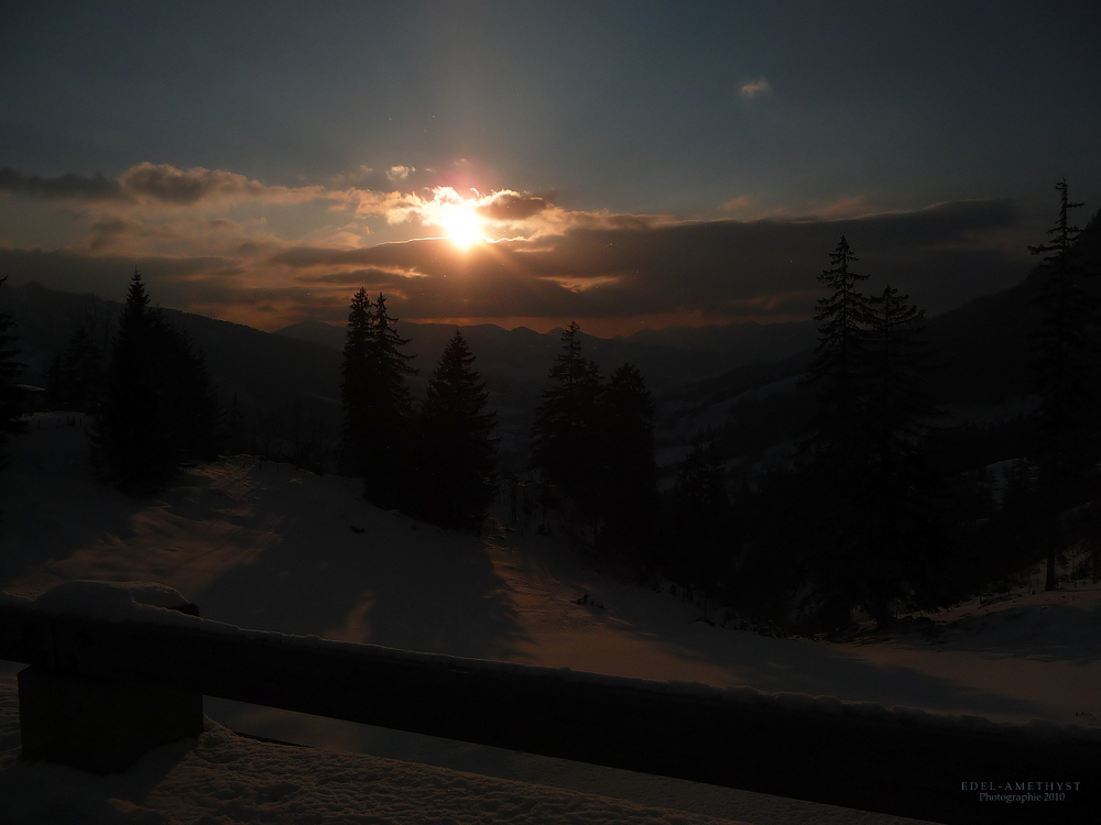 "Auf Der Heimfahrt Von Füssen, Am Oberjoch (1100m) - Put The Light On"