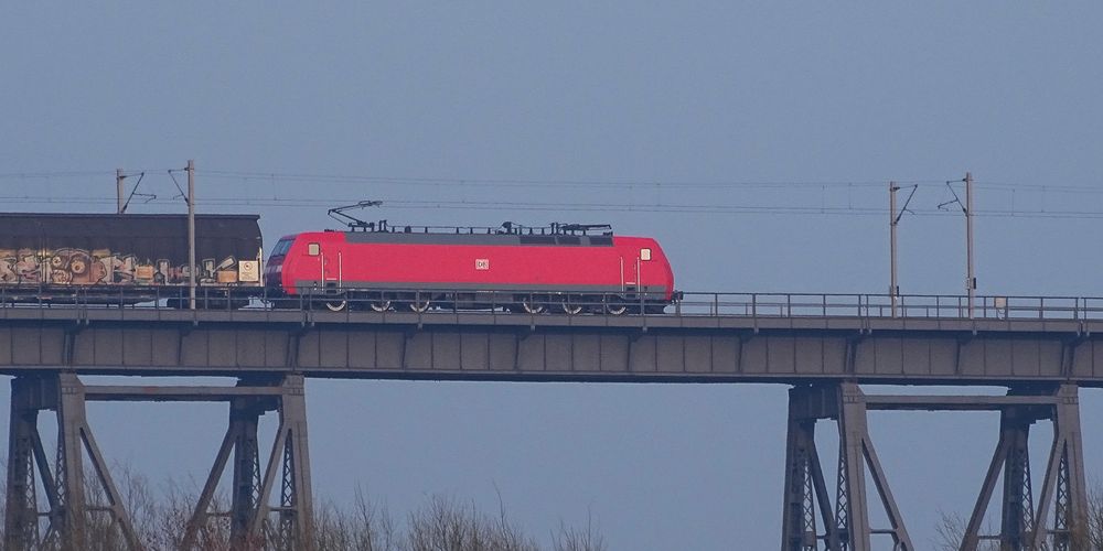 auf der hohen Brücke