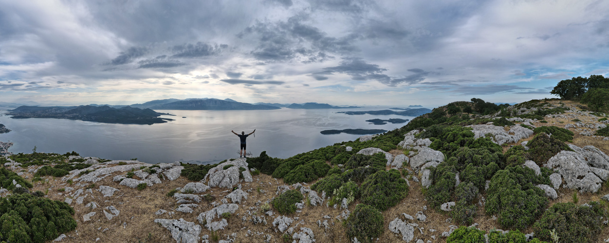 Auf der Insel Lefkada, Berg Skorpios Richtung Osten