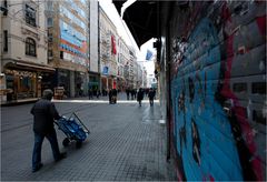 Auf der Istiklal Caddesi