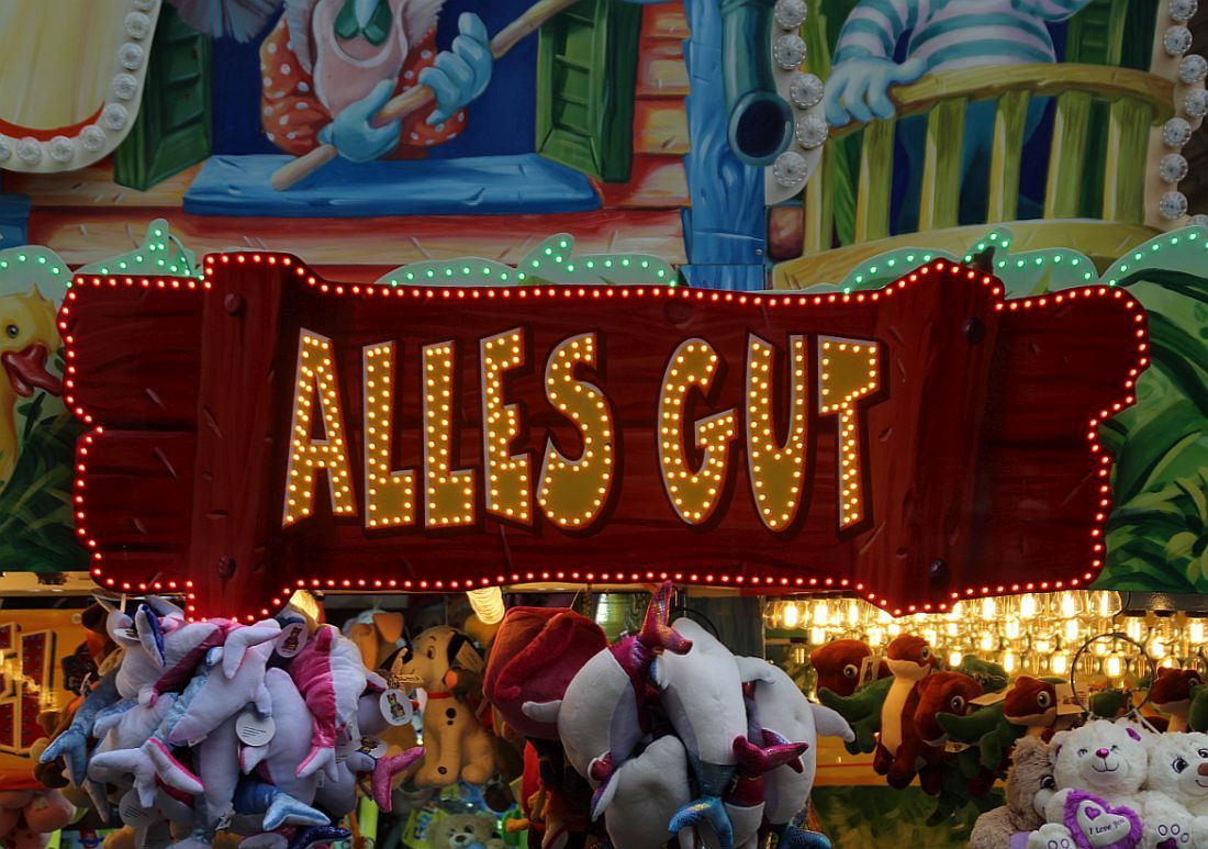 Auf der Kirmes / II