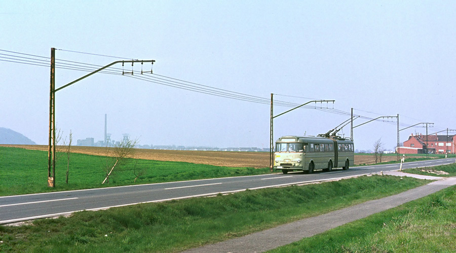 Auf der Landstrasse, Richtung Aachen